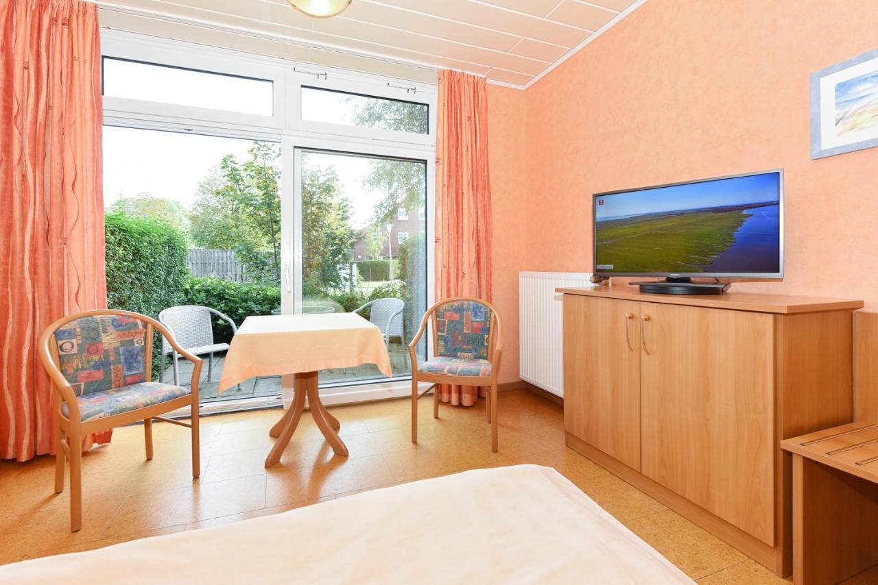Hotel-Pension Altes Siel Bensersiel Bagian luar foto